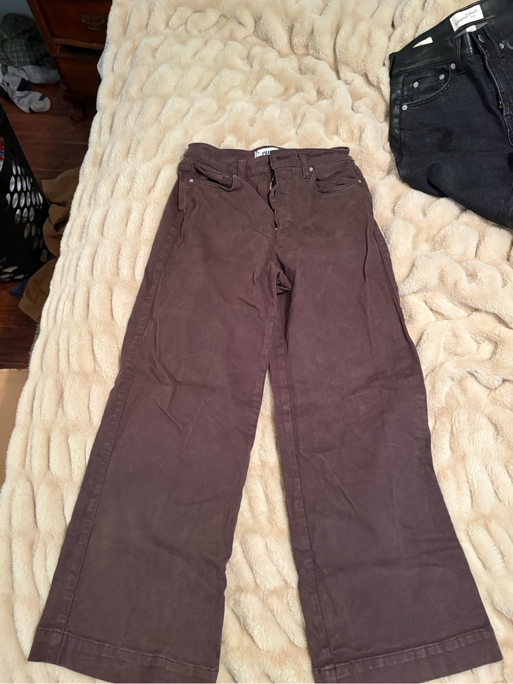 PAIGE Wide-Leg Jeans in Deep Chocolate Brown